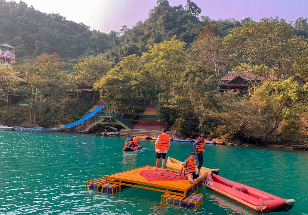 tour-song-chay-hang-toi